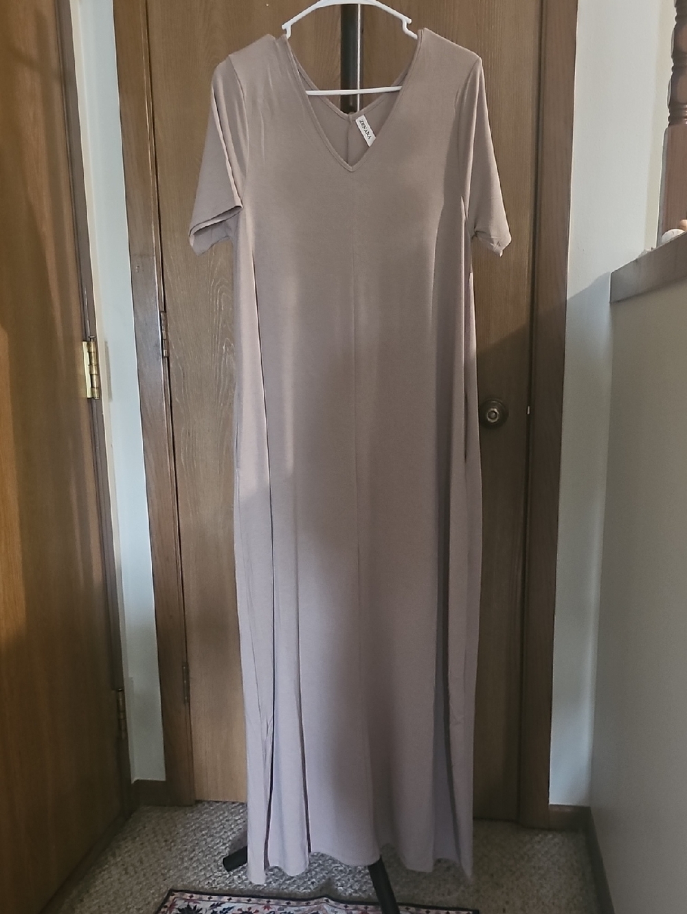 Zenana Outfitters Taupe V-Neck Short Sleeve Maxi Dress